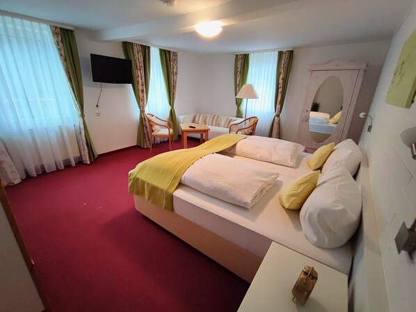 Room, 1 Bedroom, Smoking, Balcony | 1 bedroom - Room in Guest Room - Pension Forelle Double Room (Forbach)