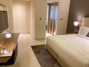 2 bedrooms - Stunning Fully Furnished 2 Bedroom in Paramount Prime Location Business bay (Dubai)