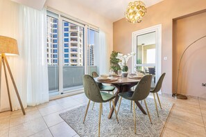 Apartment, 2 Bedrooms, Accessible | Living area - Palm Jumeirah - 2br - New Furnished - Next To Mall (Dubai)