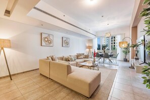 アパートメント 2 ベッドルーム バリアフリー | リビング エリア