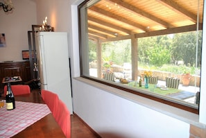 Villa, 3 habitaciones, para fumadores, balcón | Interior