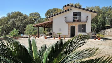 Villa, 3 Schlafzimmer, Raucher, Balkon | Eingangsbereich