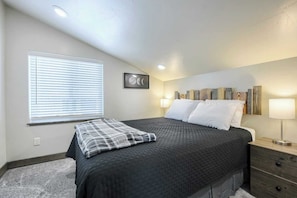 4 chambres, lit parapluie, Wi-Fi gratuit, draps fournis