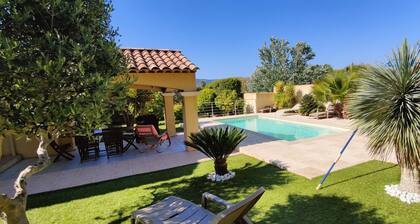 PARADIS EN PROVENCE PROMOS SUPERBE VILLA piscine/climatisation/calme