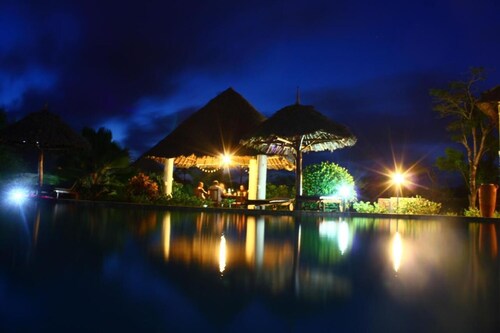 Romantic Villa Cheetah in Marula Park with cook 4 min from the beach