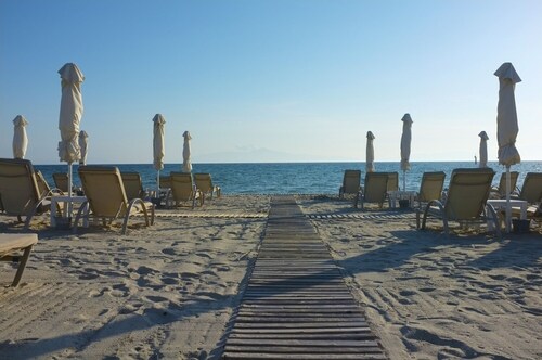 BEAUTIFUL SANI VILLA