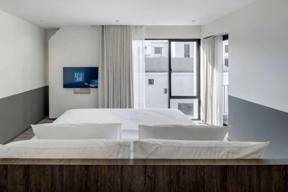 Colchones viscoelásticos, minibar, espacio para trabajar con un portátil