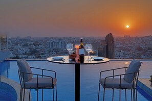 Rooftop pool