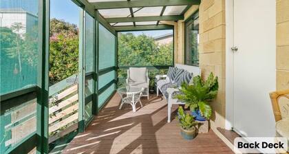 Mountain Views Milton - renovated home near village