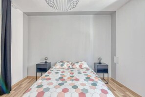 1 bedroom - La Cyrano ? de Bergerac ? (Bergerac)
