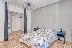1 bedroom - La Cyrano ? de Bergerac ? (Bergerac)