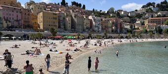 LE PAMELA facing the sea, exceptional view, private garden, private parking