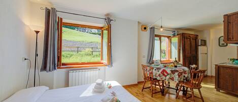 Estudio estándar, vista a la montaña (Studio Clotes Ski In - Ski Out) | Wifi y ropa de cama