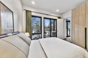 3 quartos, escrivaninha, Wi-Fi de cortesia, roupa de cama