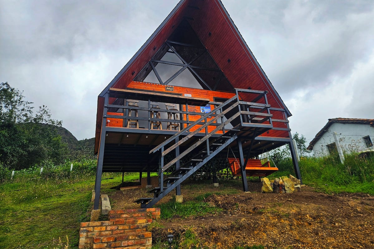 Exclusive Cabin | Down duvets, Tempur-Pedic beds, minibar, individually decorated