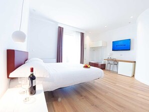 Minibar, bureau, Wi-Fi gratuit