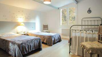 2 chambres, fer et planche Ă repasser, lit parapluie, Wi-Fi gratuit