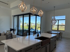 Dining - Poolside living at its best! (Port Charlotte)