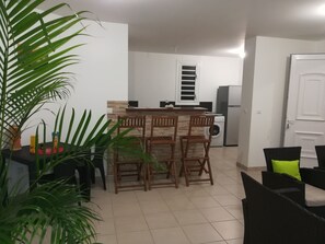 Interior - Les Deux Mers residence on R+1 level, 150 m from the beach. (Les Trois Ilets)