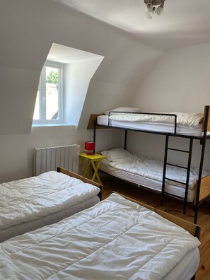 2 chambres, lit parapluie, Wi-Fi gratuit