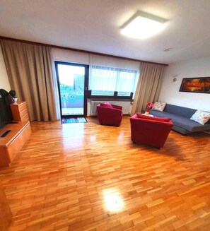 Apartment | Living room - Elegante Ferienwohnung im Schwarzwald, Gorwihl (Goerwihl)