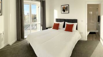 2 bedrooms