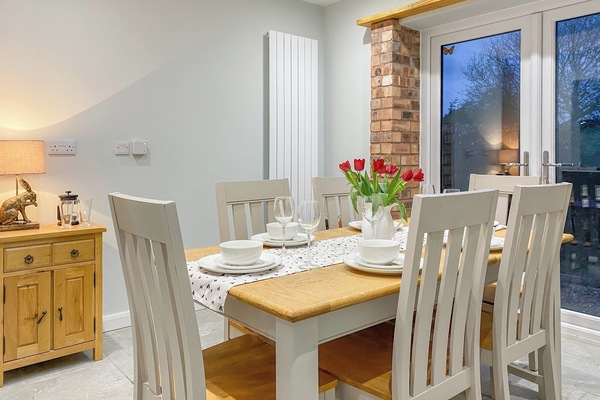 Dining room | Lily J Rose, Rugby