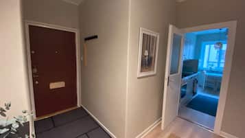 Apartment, 1 Bedroom, City View | Interior