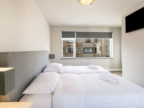2 habitaciones y muebles diferentes 