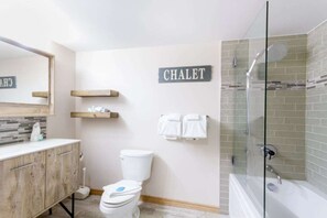 Hårtørrer, håndklæder, Sæbe, Shampoo
