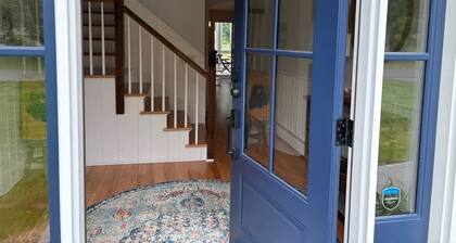 Lenox Grand Colonial with Pool by Evergreen Home