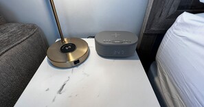 1 camera, una scrivania, Wi-Fi gratuito, lenzuola