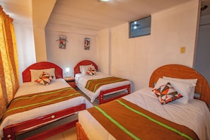 Classic Triple Room | Desk, free WiFi, bed sheets - ALO INKA HOTEL (Cusco)