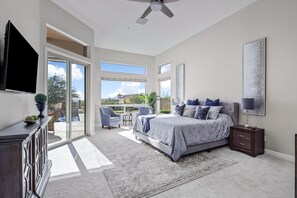 3 bedrooms, WiFi, bed sheets - Luxurious Scottsdale rental w/ heated pool and city views (Scottsdale)