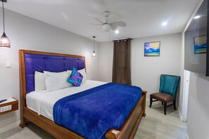 2 bedrooms, premium bedding, in-room safe, iron/ironing board