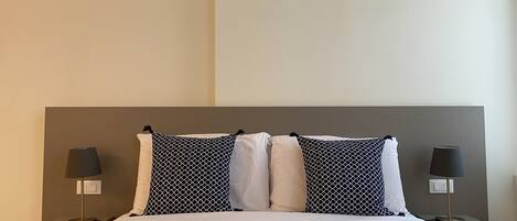 1 chambre, fer et planche à repasser, Wi-Fi gratuit, draps fournis