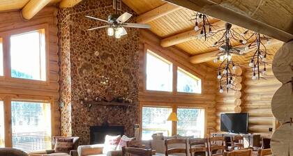 Black Tree Resort - The Lodge