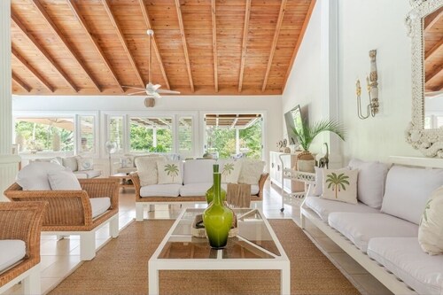 Cozy Villa in Casa De Campo with a Golf view, 3 mins away from beach.