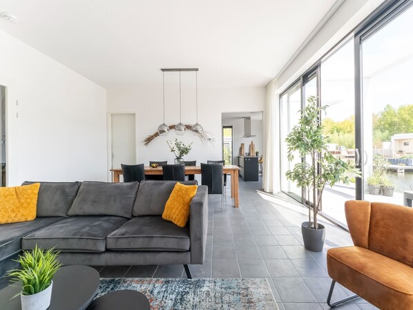 Villa | Living room
