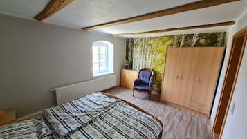 2 bedrooms, free WiFi, bed sheets