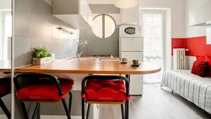 Appartement, 1 chambre, fumeurs, balcon | Restauration