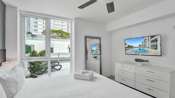 1 bedroom, desk, iron/ironing board, WiFi (free)