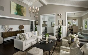 Televisión y chimenea 