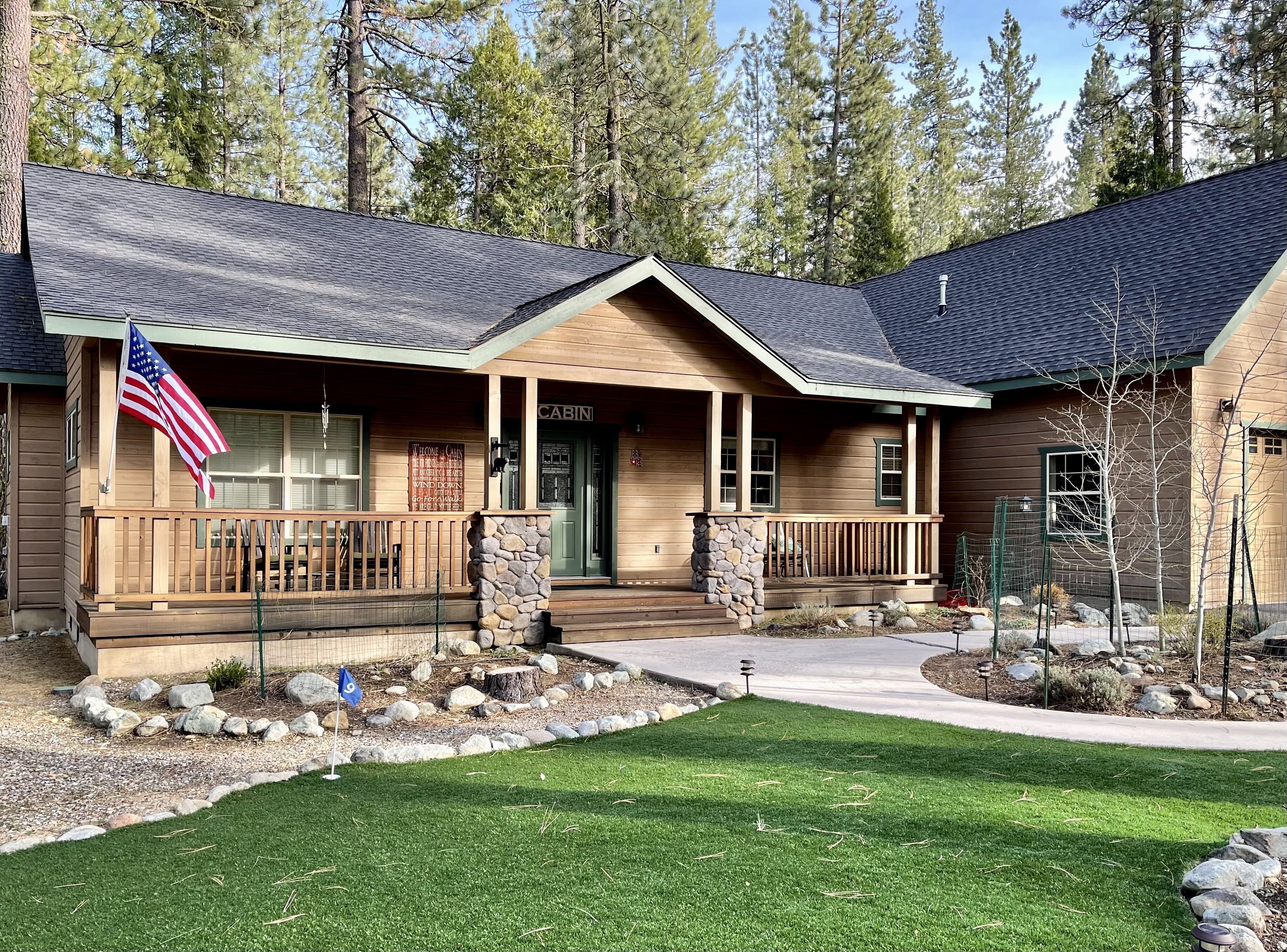 Beautiful Graeagle Cabin with Yard, Deck & Grill