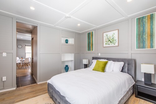 8035-WALK to Mayo-Chic and Luxury 1BR Apt