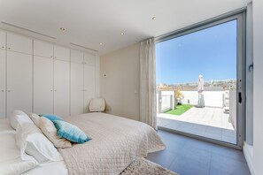 5 habitaciones y caja de seguridad en la habitación