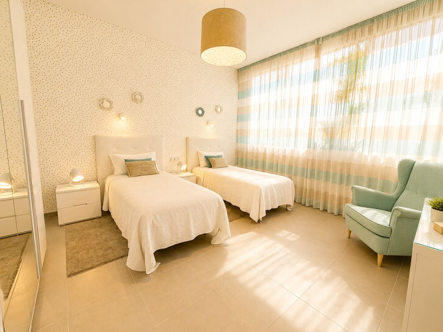 5 bedrooms, in-room safe, iron/ironing board, travel cot