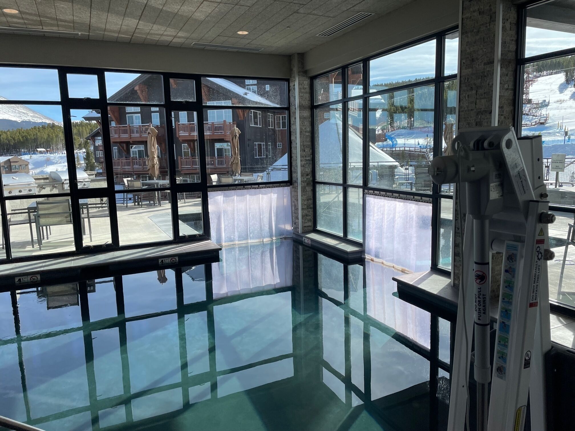 Indoor pool, outdoor pool