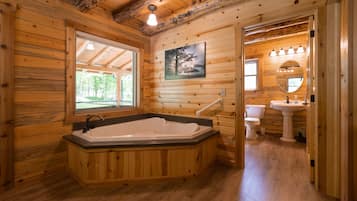 Shower, jetted bath, hair dryer, towels