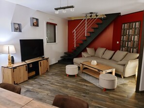 TV, books, video library